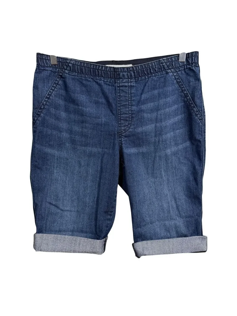 Chicos Platinum Denim Pull On‎ Bermuda Shorts Medium Cuffed